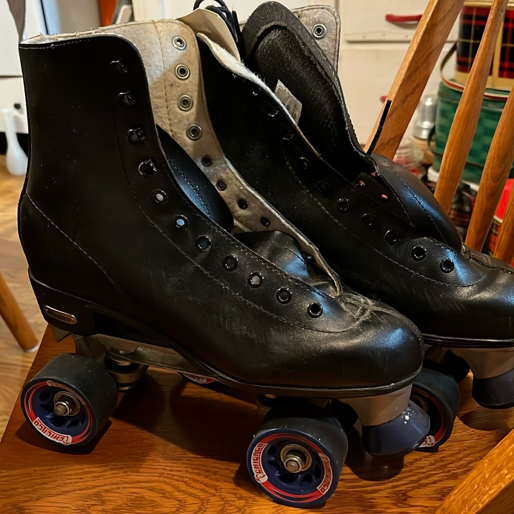 Chicago brand black leather mens roller skates